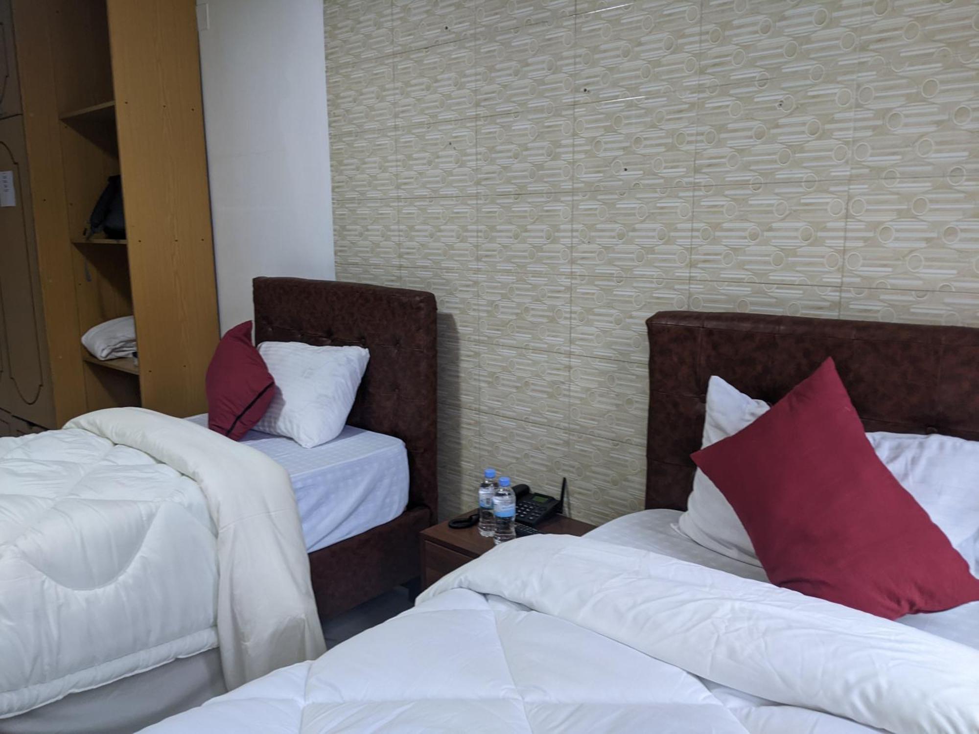 The Keza Hotel And Apartments Κιγκάλι Εξωτερικό φωτογραφία