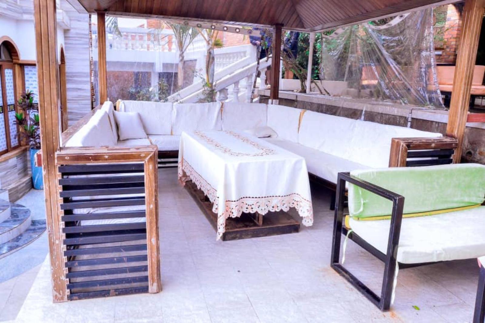 The Keza Hotel And Apartments Κιγκάλι Εξωτερικό φωτογραφία